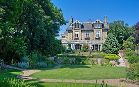 Fairfield House